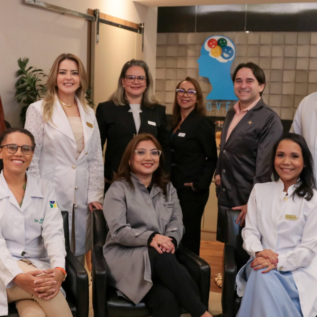 Equipe de psiquiatras da Clínica Emovere, em Belém